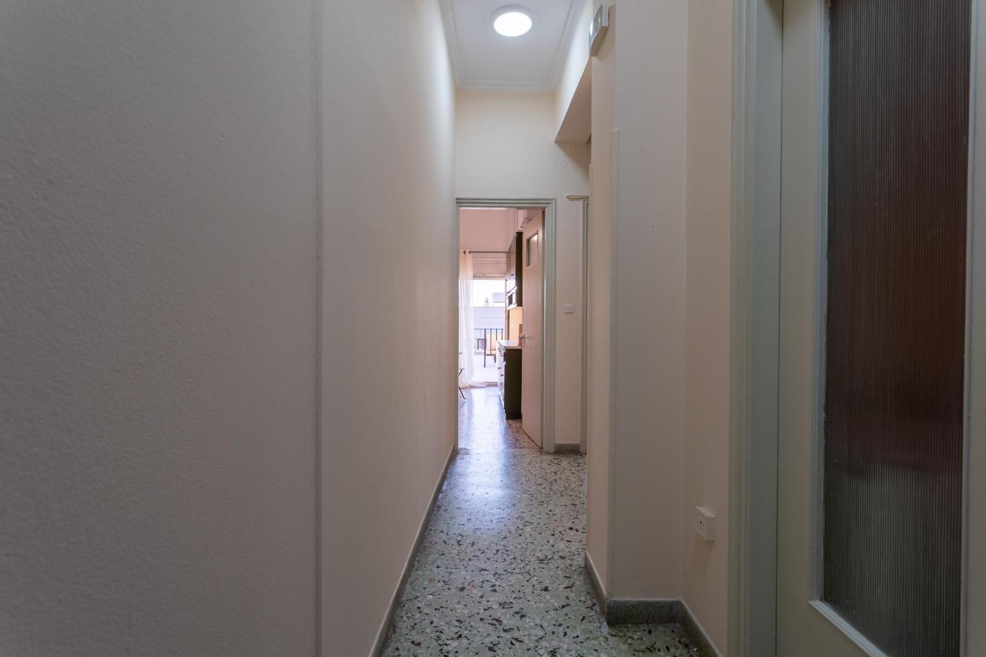 Central Mytilene City-View Apartment For 7 外观 照片